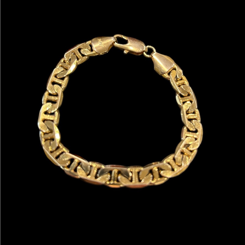 14k gold plated mariner link vintage 8” long bracelet. YM